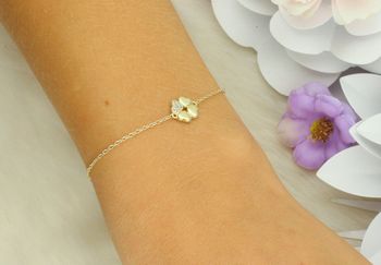 Bransoletka Nomination Italy z kolekcji Petit Sparkle. Srebro 925, złocenie 18K, ozdobna koniczynka z cyrkoniami – symbol szczęścia i miłości. Regulowana długość 16–19 cm. Idealna na prezent! (3).jpg